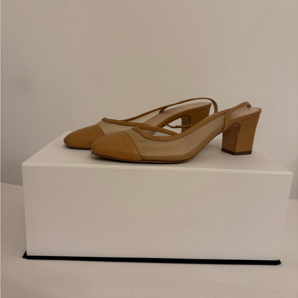 🚫SOLD🚫 Veronica Beard Tan Slingback Heels